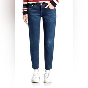 Rag and Bone The Dre Raw Hem Boyfriend Ankle in New Worn Medium Wash Size 29